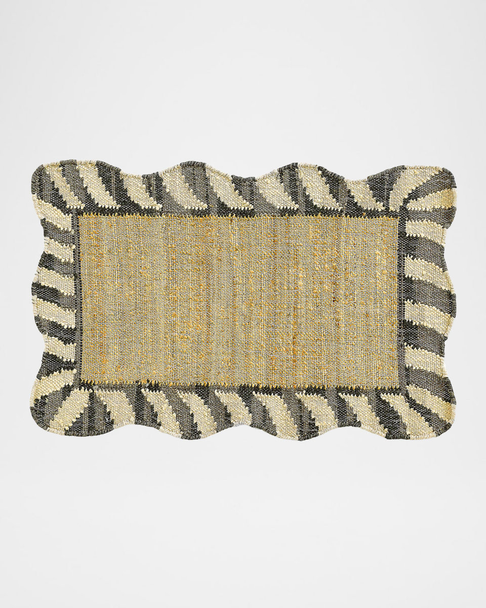 Jute Scalloped Rug, 2' x 3'
